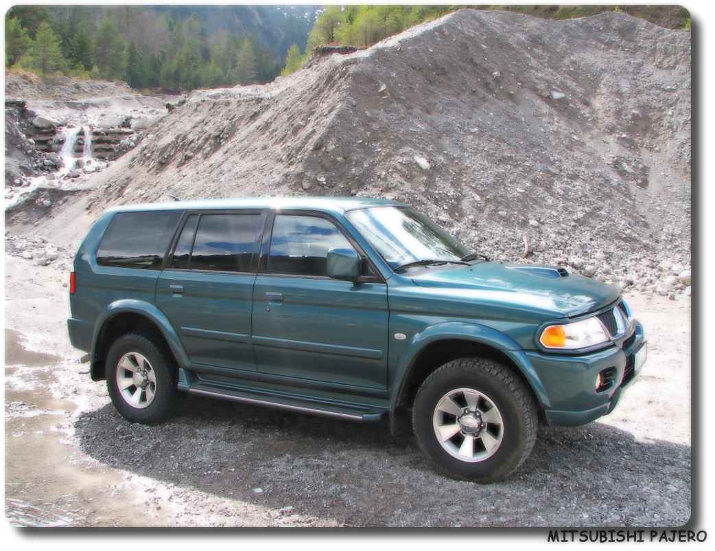 Mitsubishi Pajero Car 